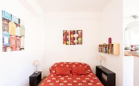 Nice Center - Bright Studio Balcony Wifi & Aircon