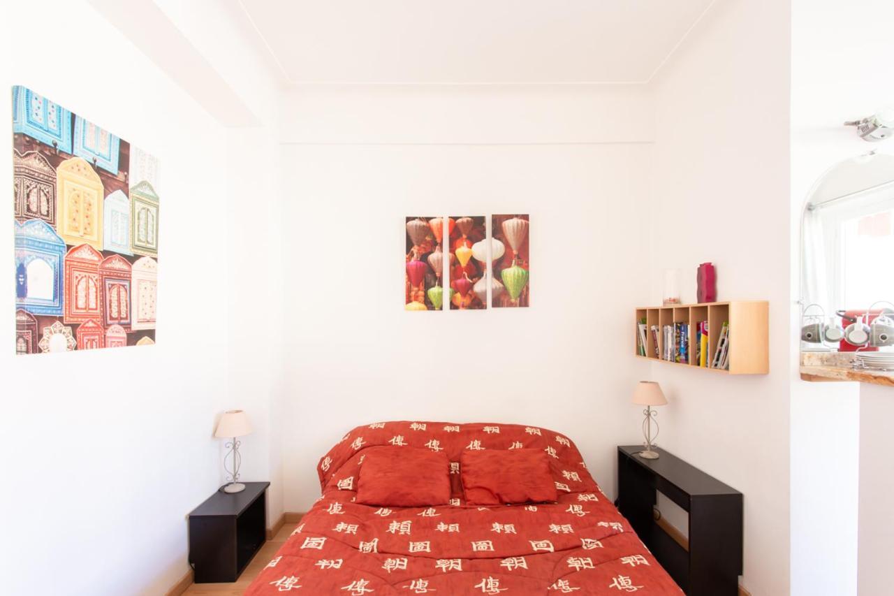 Ferienwohnung Nice Center - Bright Studio Balcony Wifi & Aircon Exterior foto